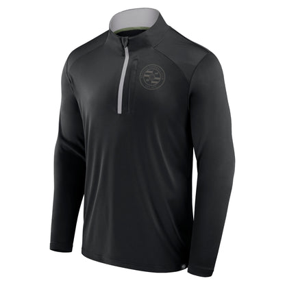 Reading Defender 1/4 Zip Top